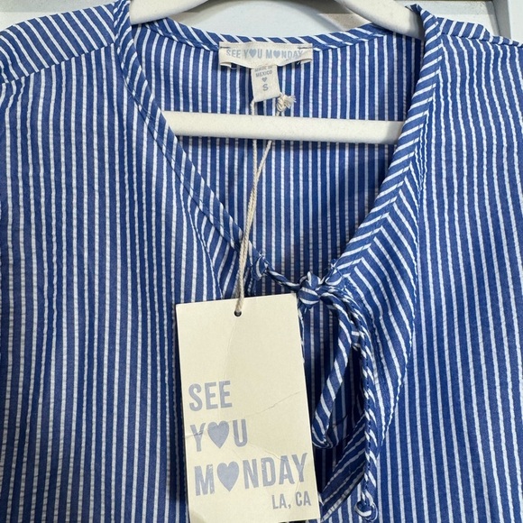 See You Monday Women’s Blue and White Tie Front Peplum Blouse Size Small - Picture 2 of 3